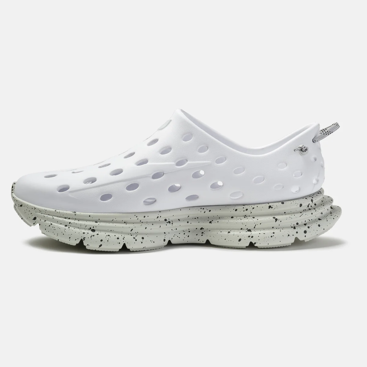 121-revive-white-gray-speckle-3.webp Revive - White / Gray Speckle