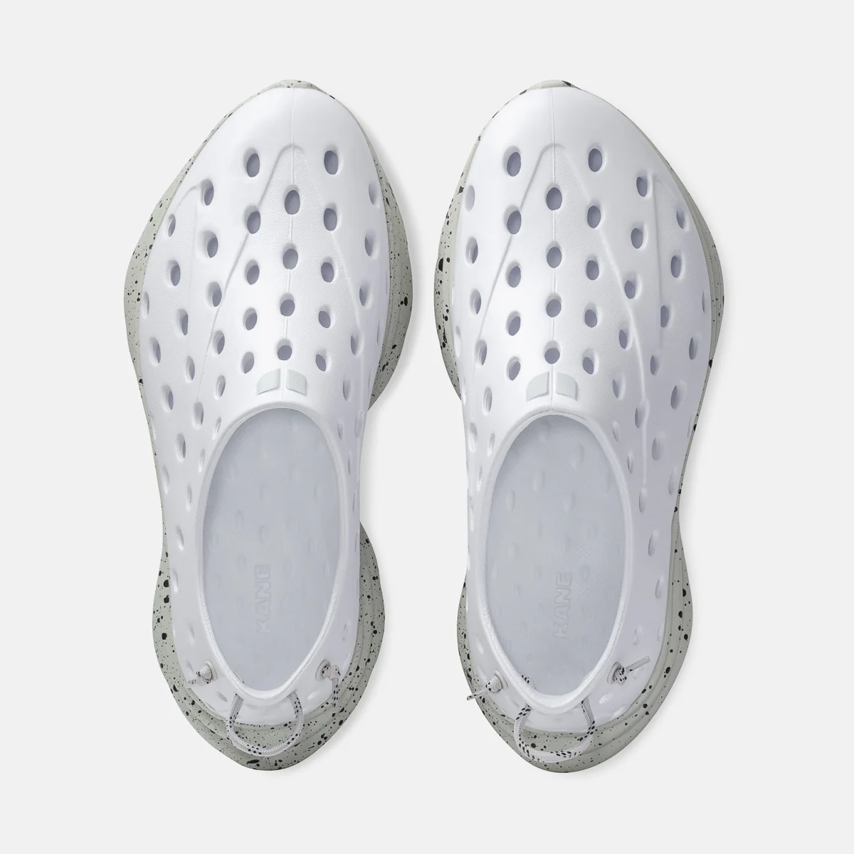 121-revive-white-gray-speckle-5.webp Revive - White / Gray Speckle
