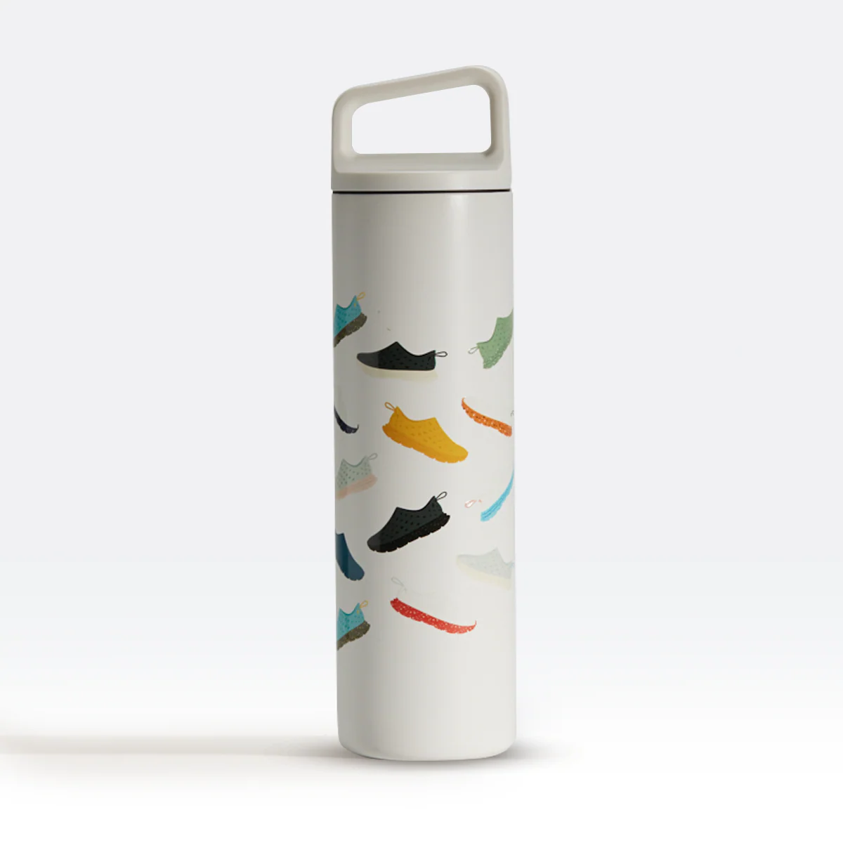 1707-kane-x-miir-20-oz.-water-bottle-white-aop-1.webp KANE x MiiR 20 oz. Water Bottle - White AOP