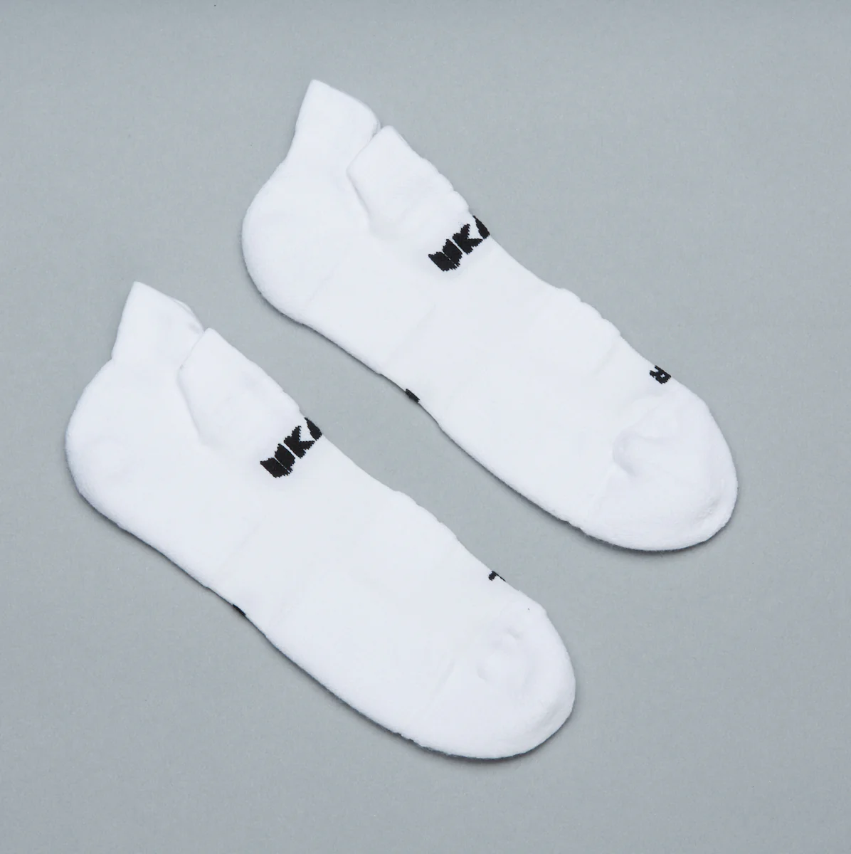1721-structured-ankle-ii-socks-white-2.webp Structured Ankle II Socks - White