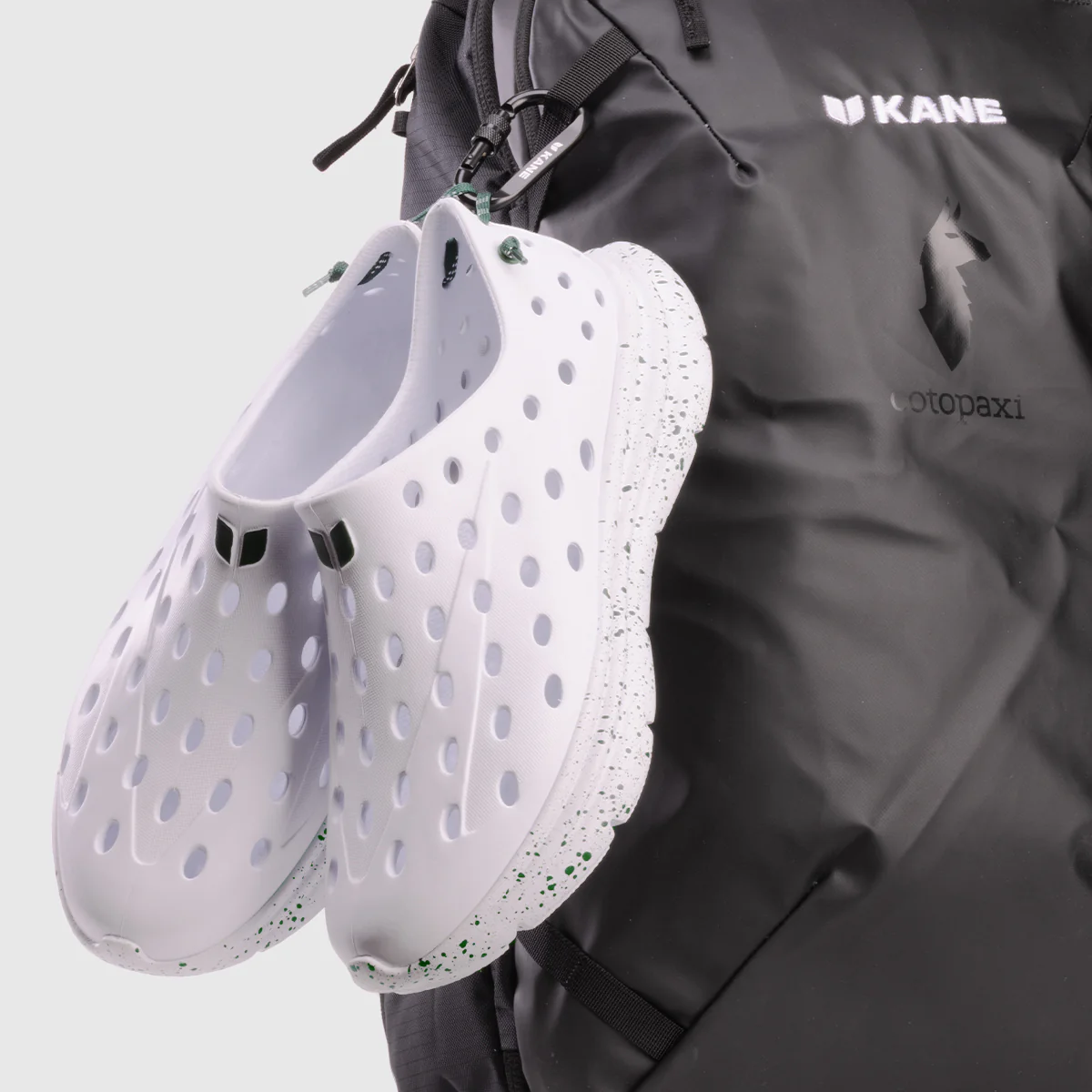Revive - All White / Green Speckle
