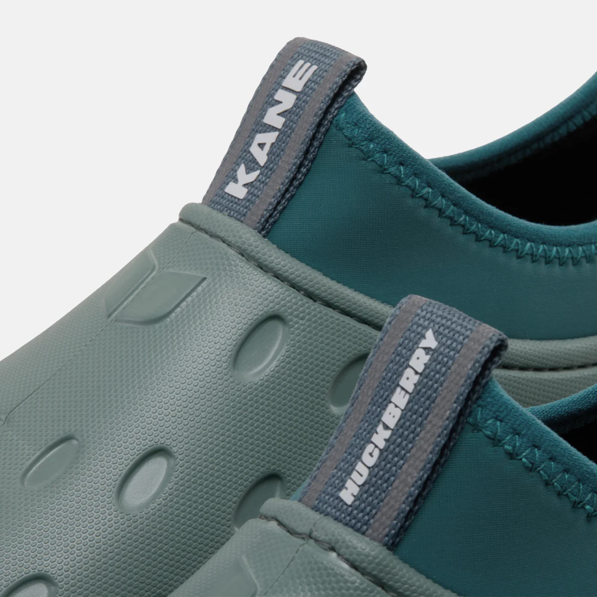 316-revive-ac-kane-x-huckberry-7.webp Revive AC - KANE x Huckberry
