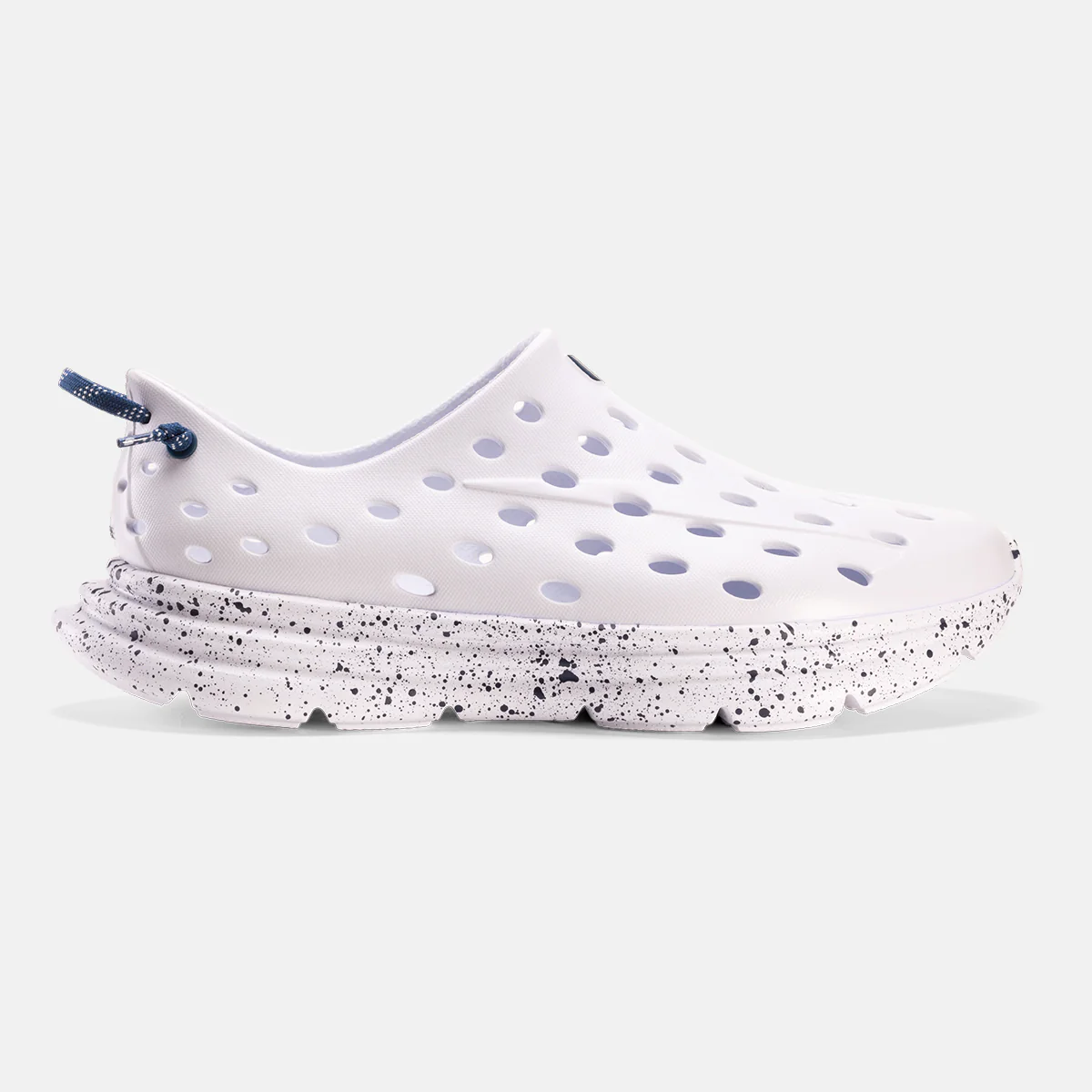 372-revive-all-white-indigo-speckle-1.webp Revive - All White / Indigo Speckle