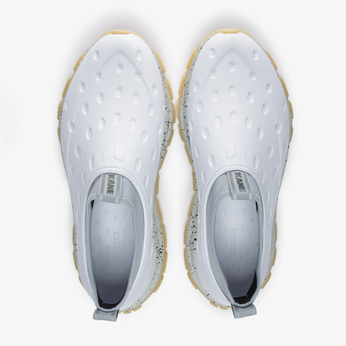 Revive AC - White / Gum