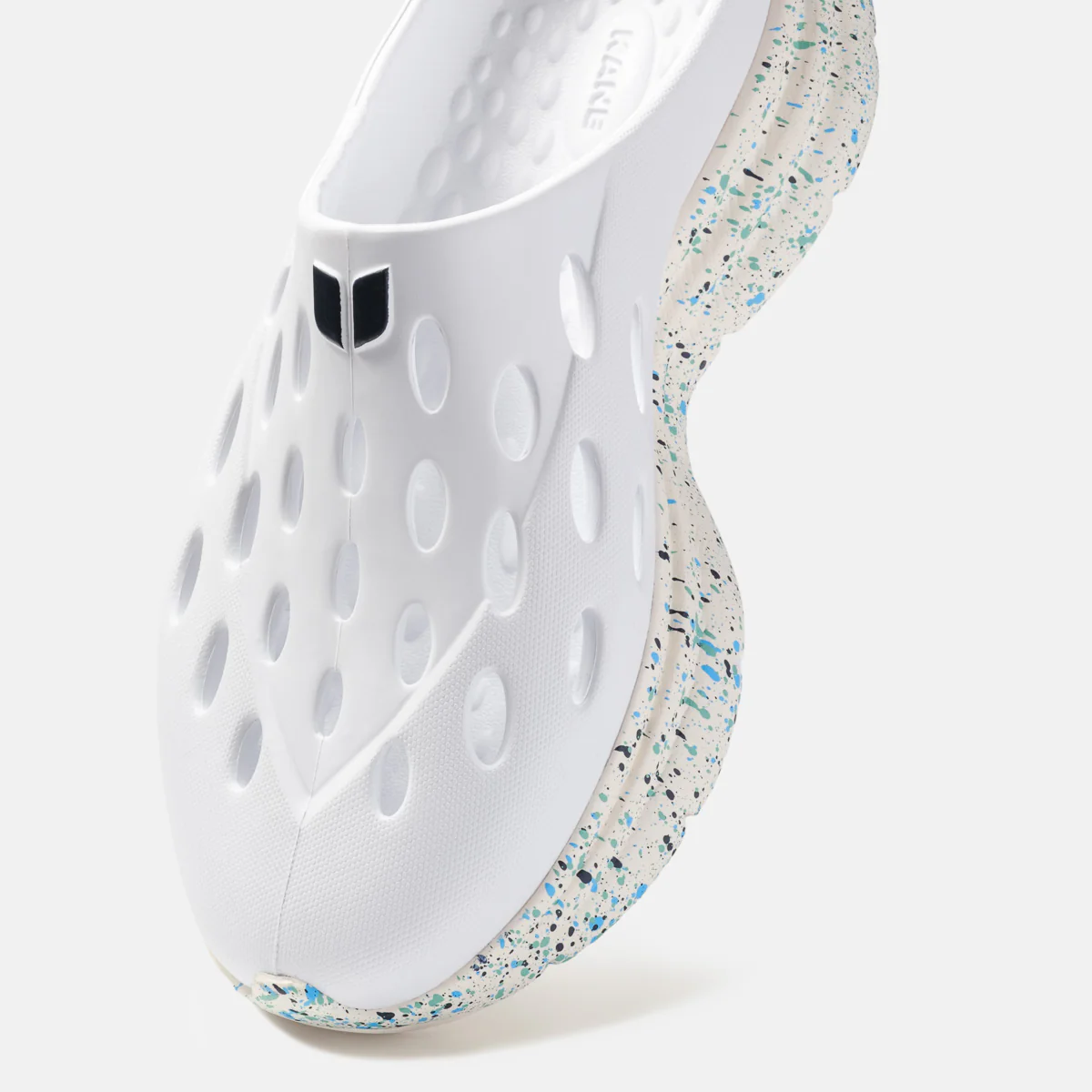 664-revive-ob-white-antique-white-speckle-4.webp Revive OB - White / Antique White Speckle