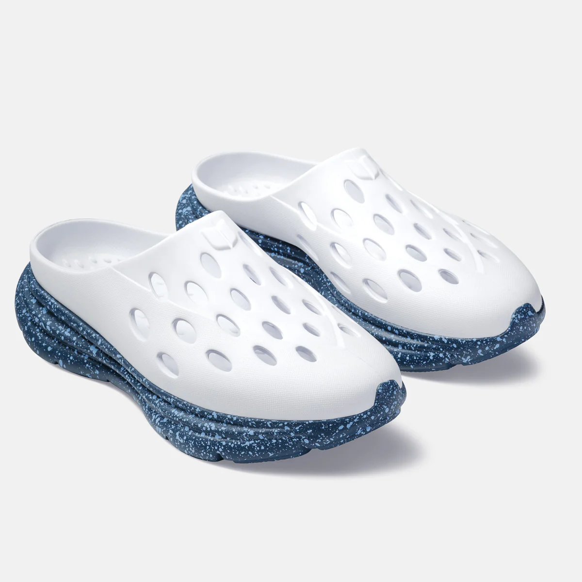 714-revive-ob-white-indigo-speckle-2.webp Revive OB - White / Indigo Speckle