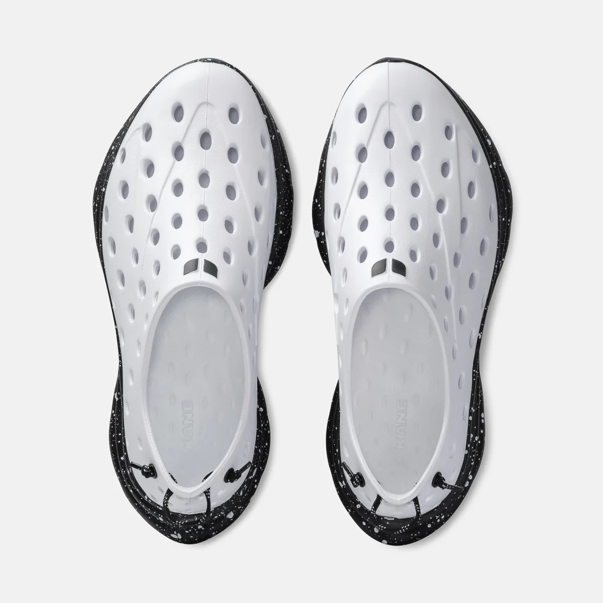 Revive - White / Black Speckle